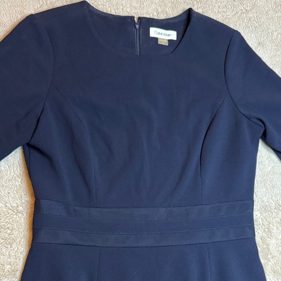 Calvin Klein Elegant Navy Midi Dress with mesh stripes sz 6 - Picture 6 of 14